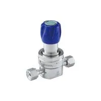 Регулятор AMFLO UHP AU23 Материал: Код ZH (Body,Gland-SUS316L;Poppet, Nozzle,Diaphragm-Hastelloy®C-22,Seat: PCTFE) ; Поверхность 0.13 um; 2х портовый, вх. давл. 206 бар, CV-0.9