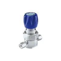 Регулятор AMFLO UHP AU21 Материал: Код SH (Body-SUS316L VAR,Poppet, Nozzle,Diaphragm,Gland- Hastelloy® C-22, Seat: PCTFE) ; Поверхность 0.25 um; 4х портовый, CV-0.09